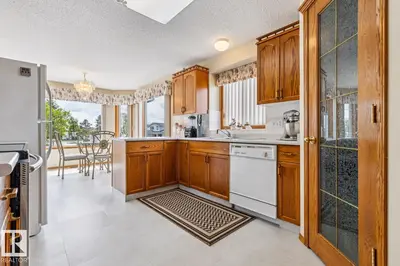Interior photo 2 of 5131 152A AV NW
