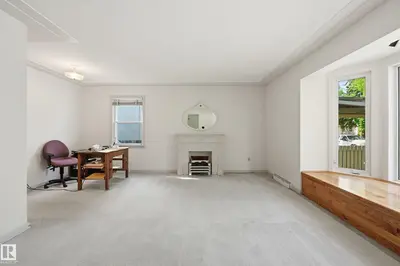 Interior photo 4 of 10935 127 ST NW