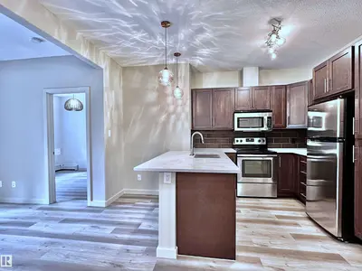 Interior photo 3 of #140 308 AMBLESIDE LINK LI SW