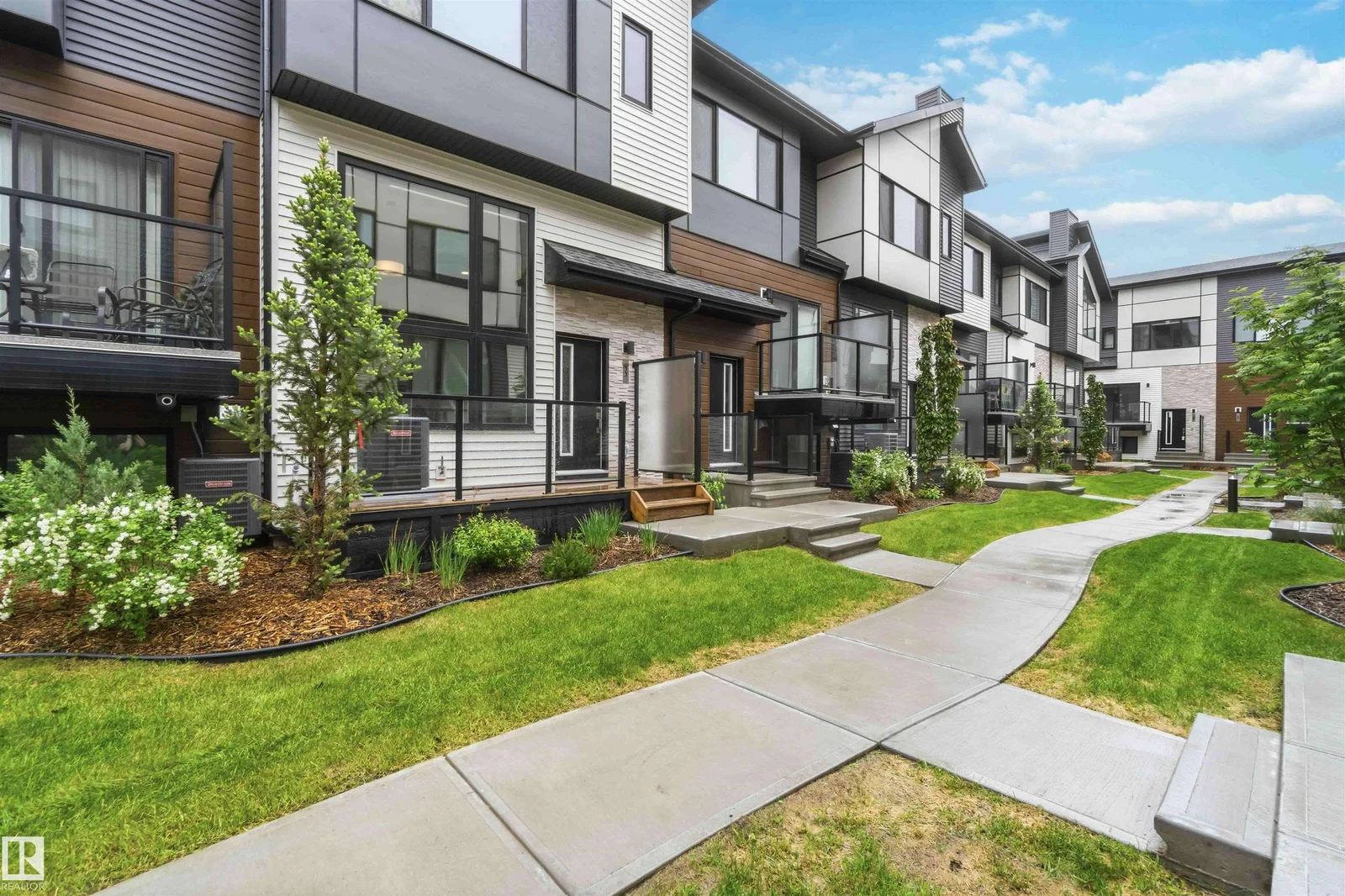 #33 1729 KEENE CR SW, Edmonton - 2 bedroom Townhouse for sale