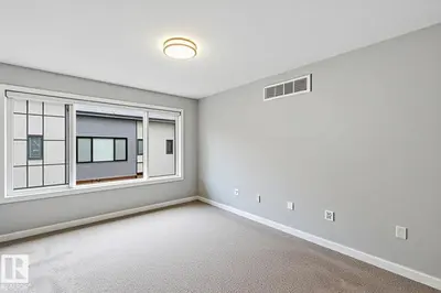 Interior photo 2 of #33 1729 KEENE CR SW