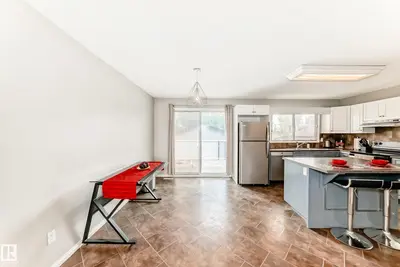Interior photo 3 of 3909 39 AV