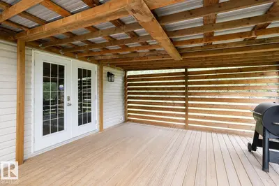 Interior photo 2 of 209 5128 18 HI