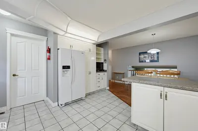 Interior photo 4 of 11107 98 AV NW