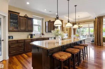 Interior photo 1 of 7 KELSO CO