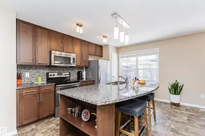 Interior photo 4 of #31 4029 ORCHARDS DR SW