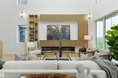Interior photo 2 of 266 Falcon Crescent