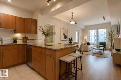 Interior photo 2 of #409 10333 112 ST NW