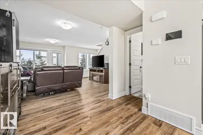 Interior photo 3 of #4 16335 84 ST NW