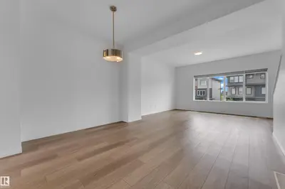 Interior photo 4 of 1534 157 ST SW