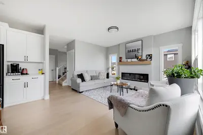 Interior photo 4 of 9631 89 ST