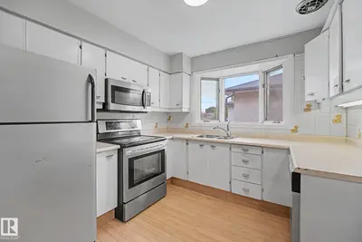Interior photo 3 of 10731 163 ST NW