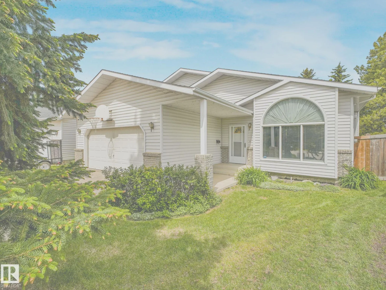 8121 188A ST NW, Edmonton - 4 bedroom Detached Single Family for sale