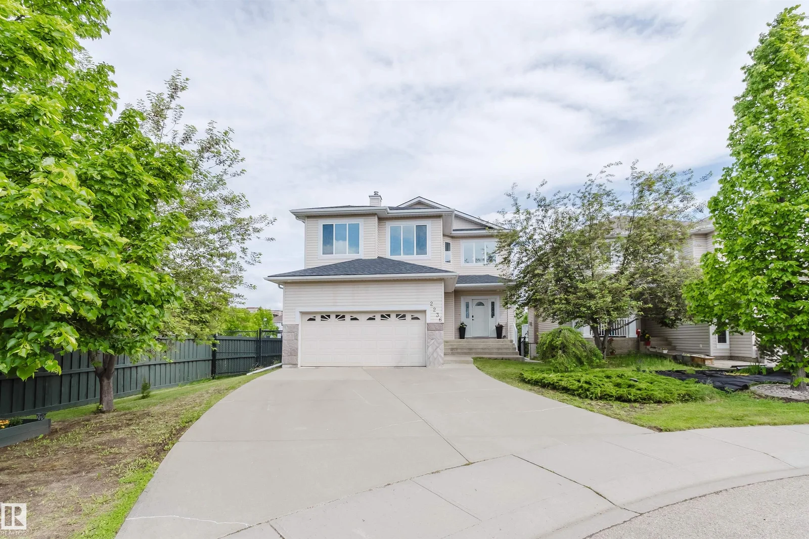 2236 GARNETT CT NW, Edmonton - 5 bedroom Detached Single Family for sale
