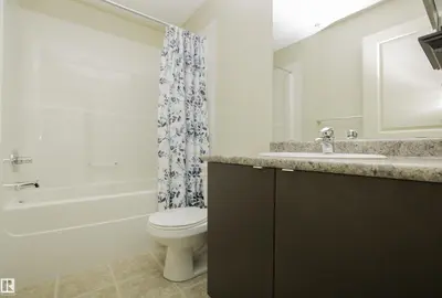 Interior photo 4 of #222 344 WINDERMERE RD NW