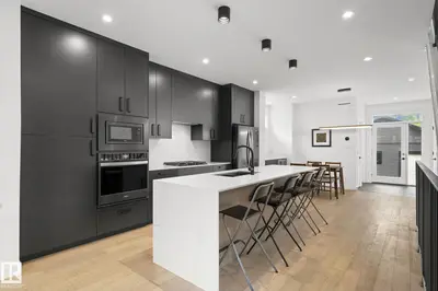 Interior photo 3 of 9138 71 AV NW