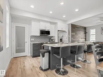 Interior photo 2 of #27 14715 125 ST NW