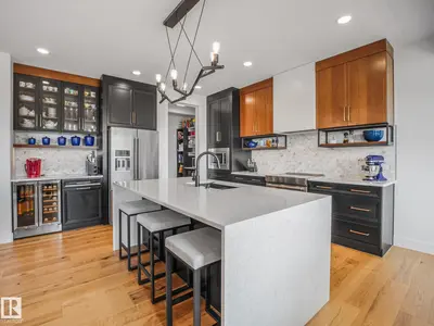 Interior photo 2 of 106 EDGEWATER CI