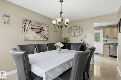 Interior photo 4 of 5511 10 AV NW