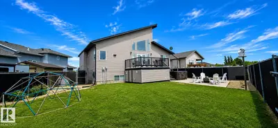 Interior photo 1 of 4234 46 ST