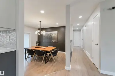 Interior photo 2 of 3 MORRIS ST