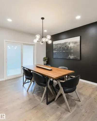 Interior photo 3 of 3 MORRIS ST