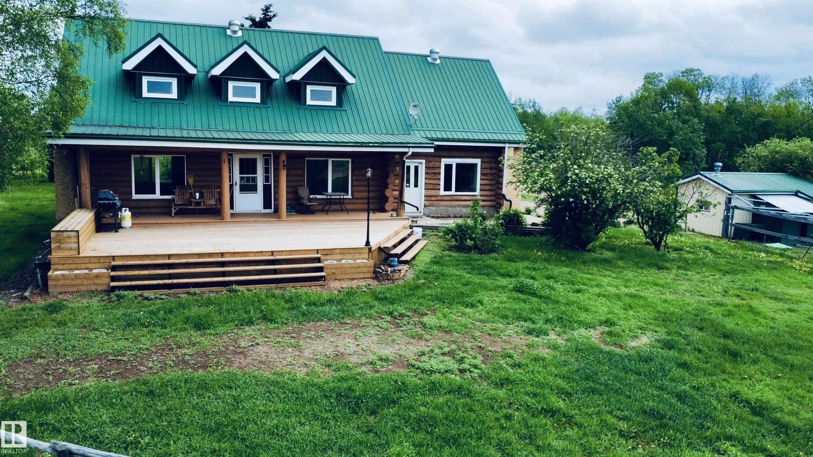 , Rural St. Paul County - 4 bedroom Detached Single Family for sale