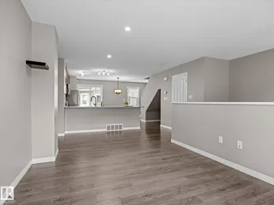 Interior photo 2 of 