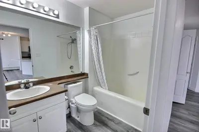 Interior photo 3 of #222 111 EDWARDS DR SW