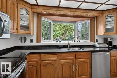 Interior photo 3 of 6616 95 AV NW