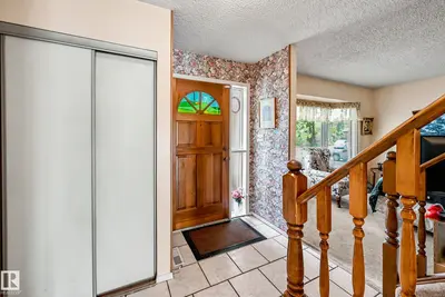 Interior photo 1 of 4 WINDERMERE CR