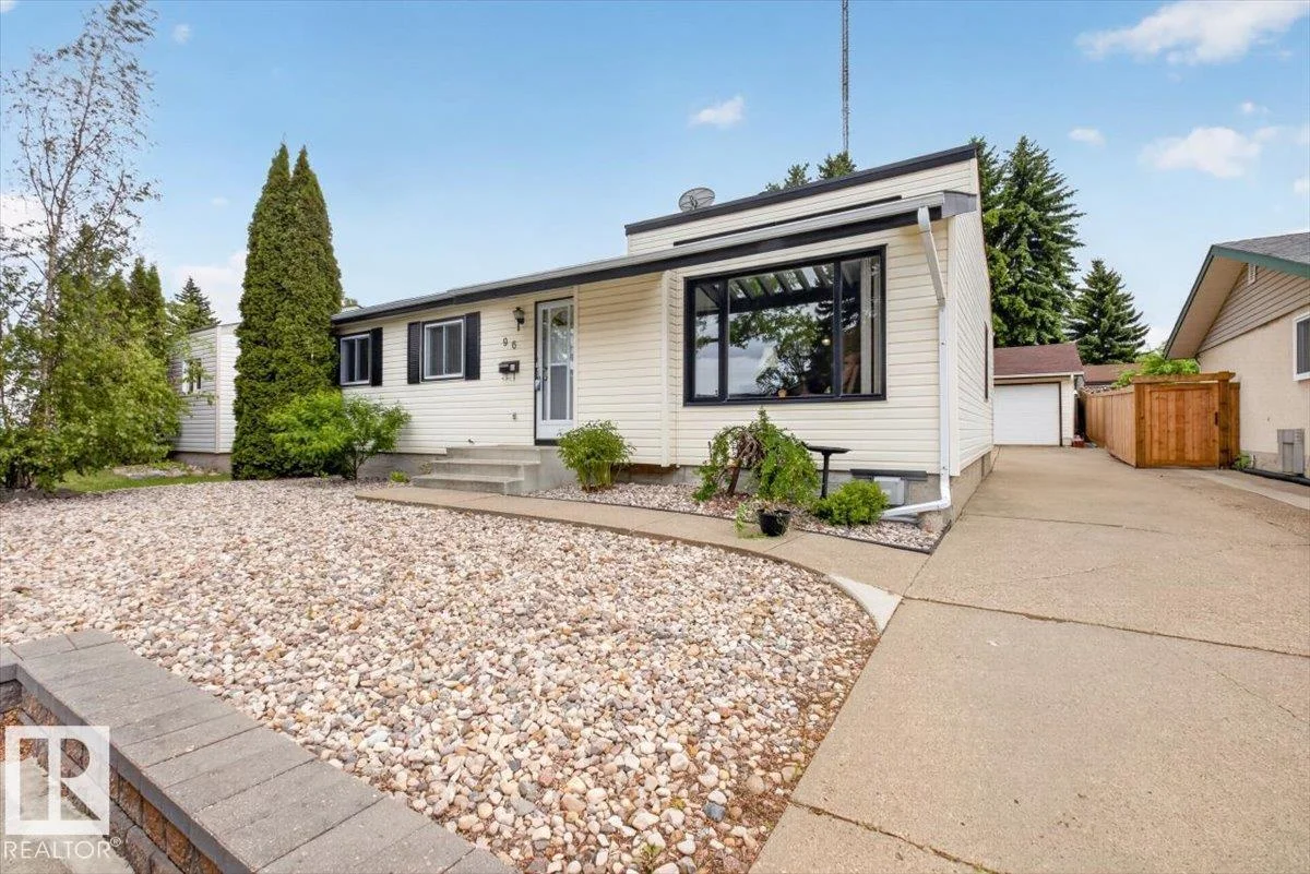 96 CIRCLEWOOD DR, Sherwood Park - 3 bedroom Detached Single Family for sale