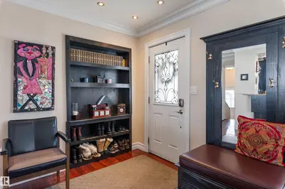 Interior photo 4 of 25 MOUNT ROYAL DR