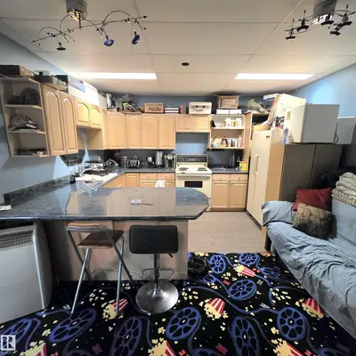 Interior photo 3 of 8530a Highway 621