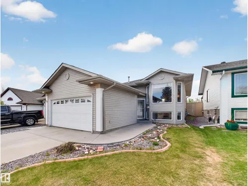 108 RIDGEPOINT WY, Sherwood Park - $489,702
