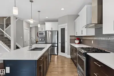 Interior photo 4 of 3411 ABBOTT WY SW