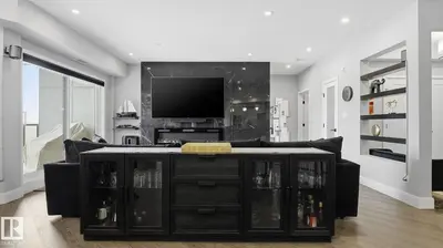 Interior photo 4 of #311 7463 MAY CM NW