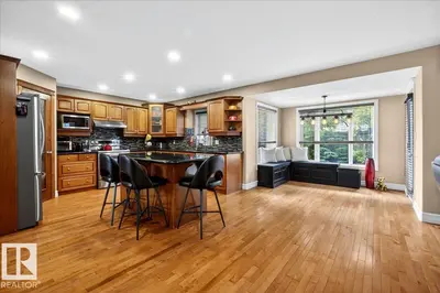 Interior photo 4 of 1690 HECTOR RD NW