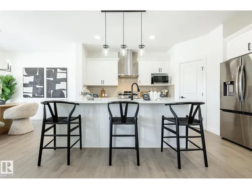 5221 Schonsee DR NW, Edmonton - $579,900