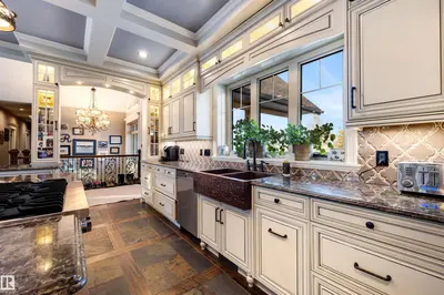 Interior photo 1 of 14170 Township Road 672A