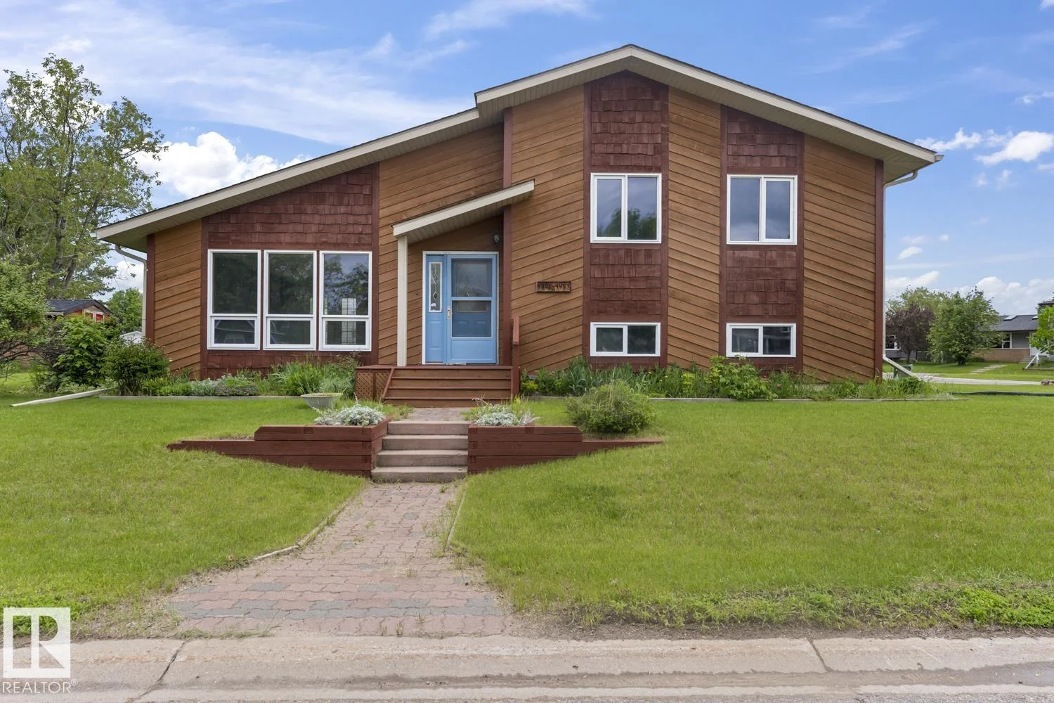 , Bonnyville Town - 3 bedroom Detached Single Family for sale