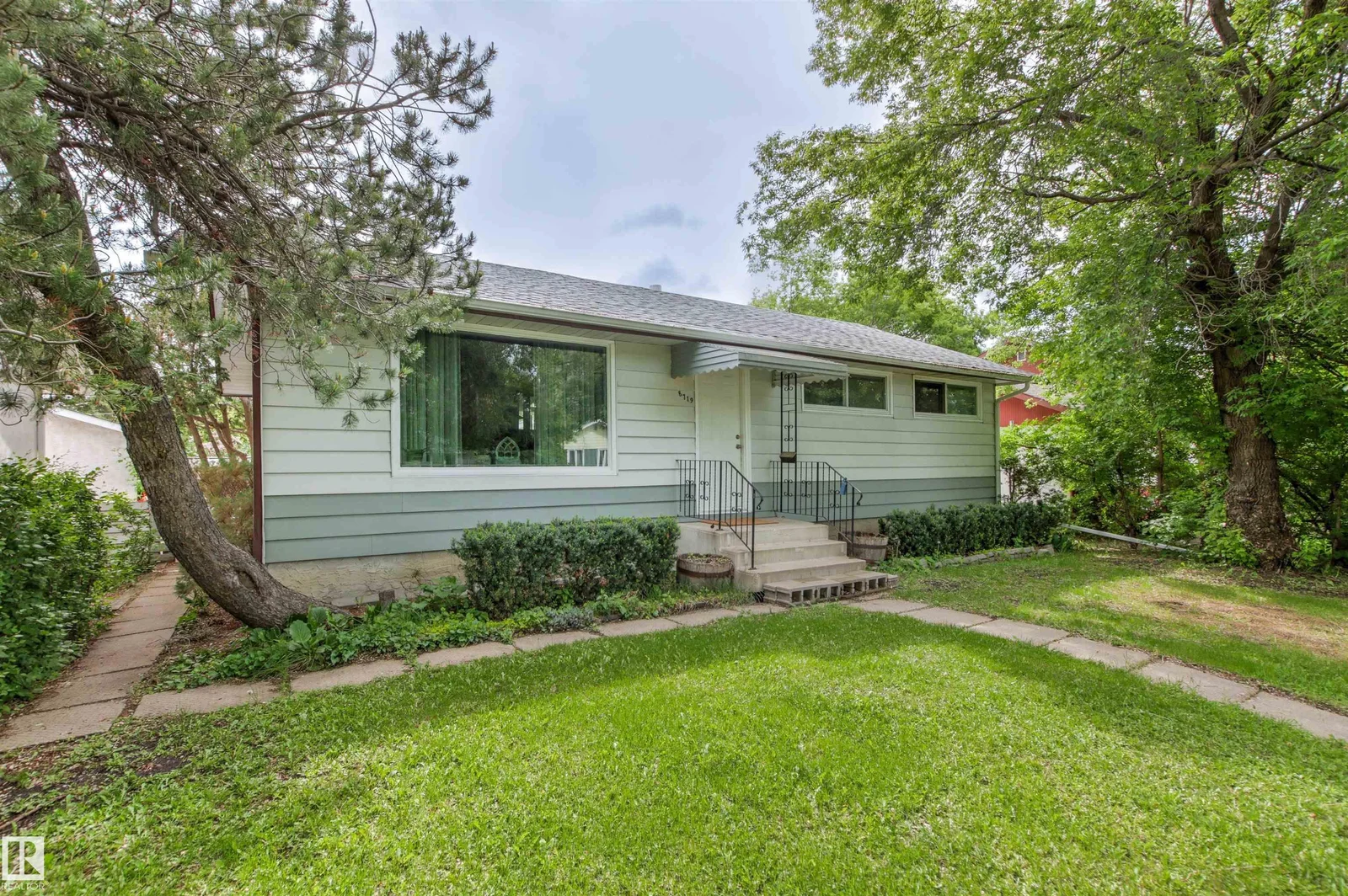 8719 164A ST NW, Edmonton - 3 bedroom Detached Single Family for sale