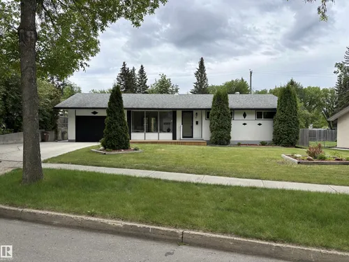 51 Glenmore CR, St. Albert - $549,900