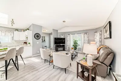 Interior photo 2 of 1749 Jubilee Loop