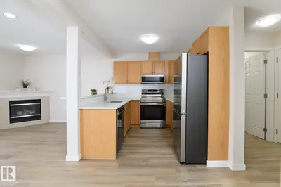 Interior photo 2 of #55 14603 MILLER BV NW