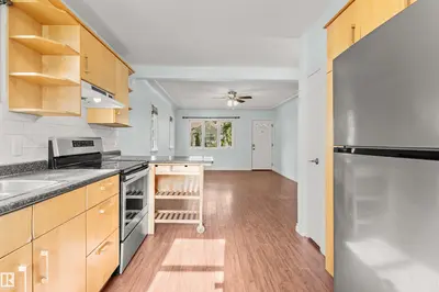 Interior photo 3 of 11605 91 ST NW