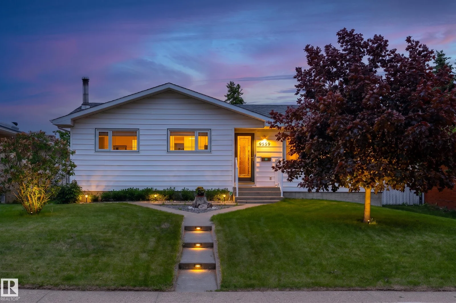 9559 145 AV NW, Edmonton - 3 bedroom Detached Single Family for sale