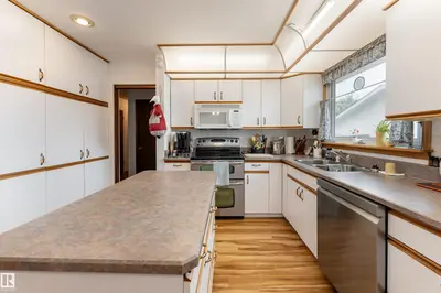 Interior photo 4 of 9559 145 AV NW