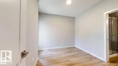Interior photo 4 of 3918 3A AV SW