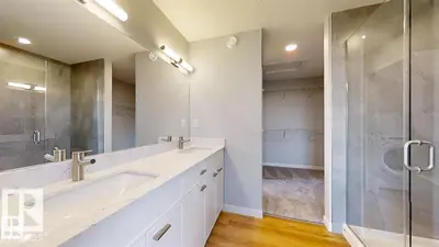 Interior photo 3 of 3918 3A AV SW